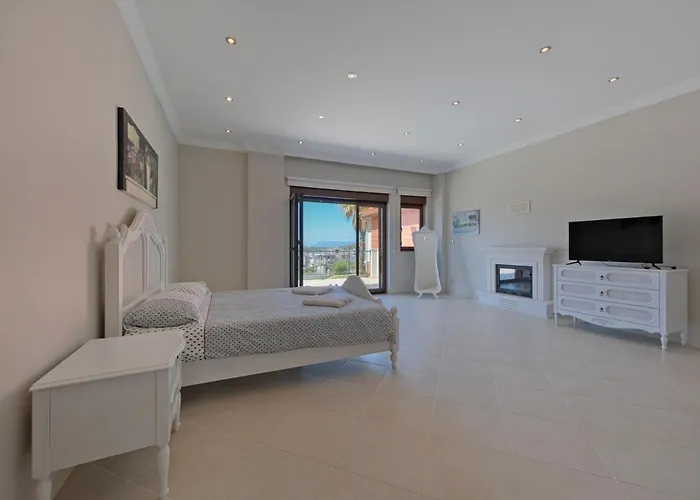 Large And Lovely Private Villa Fethiye