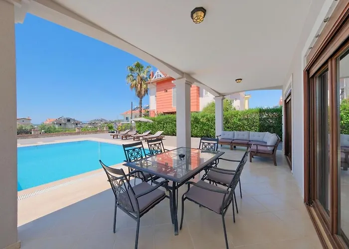 Villa Large And Lovely Private Fethiye