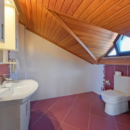 Large And Lovely Private Vila *