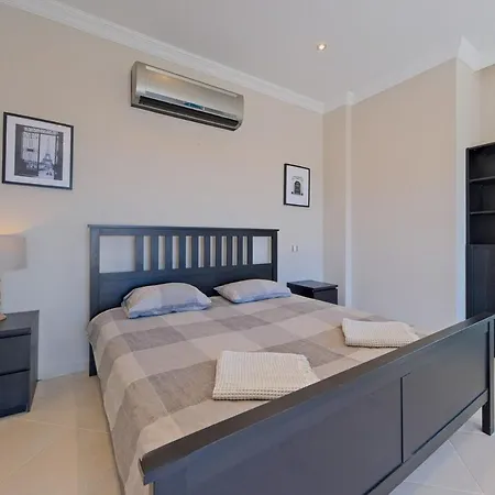 Large And Lovely Private *